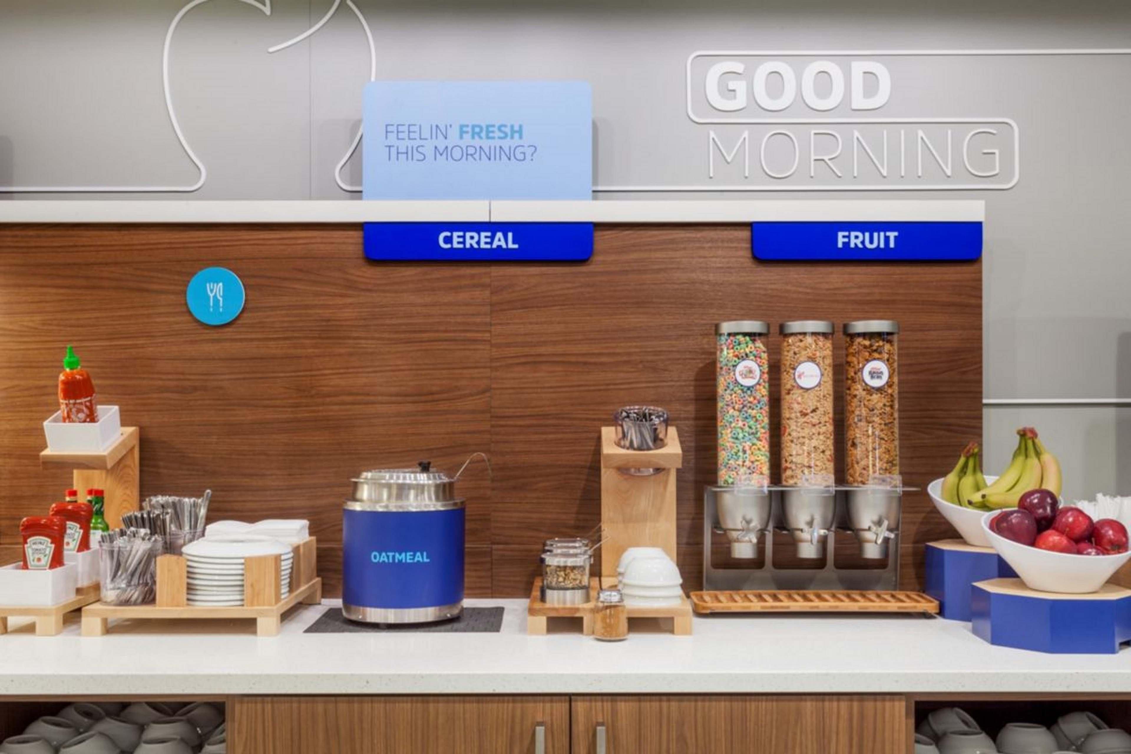 Holiday Inn Express Hanover By Ihg Esterno foto