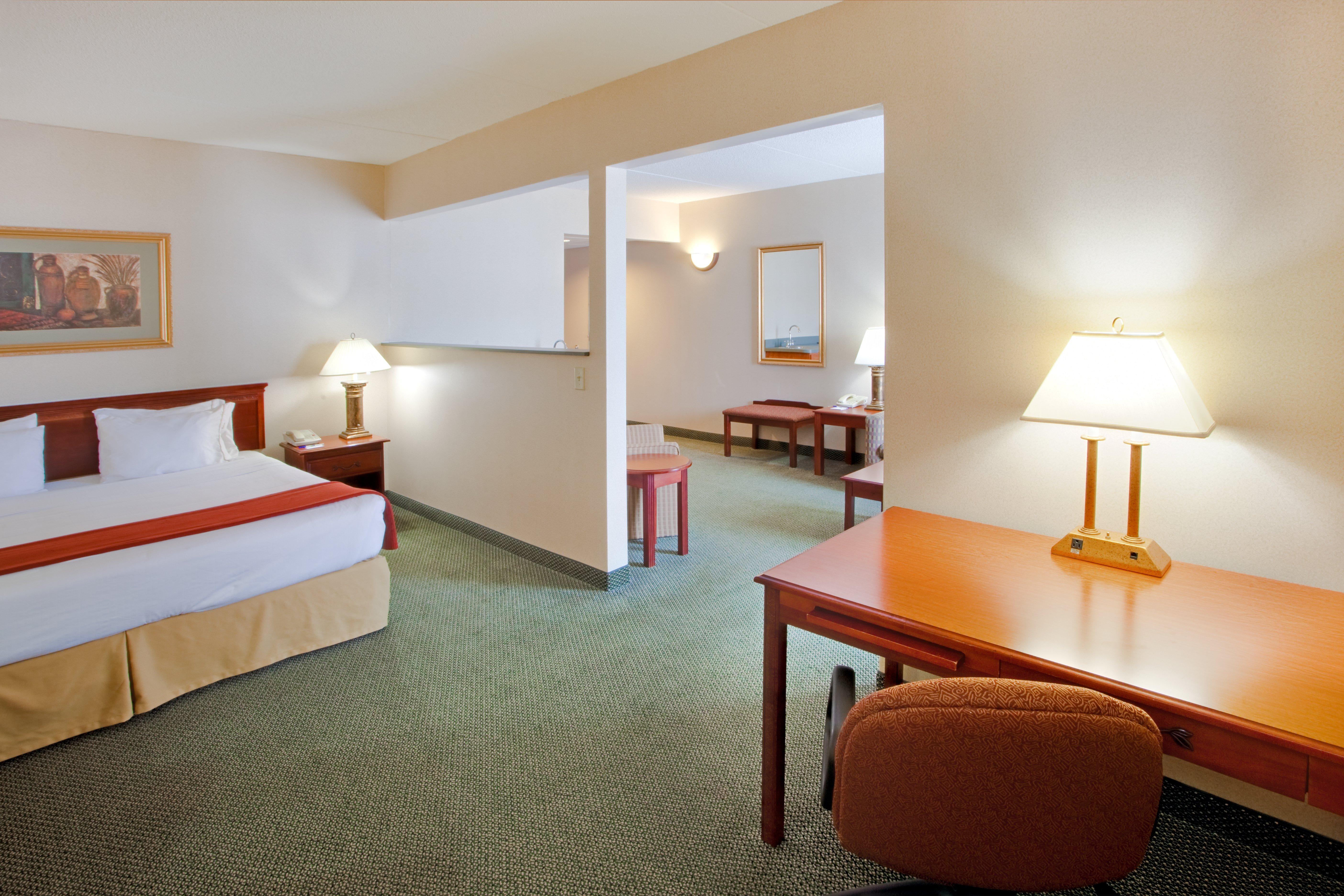 Holiday Inn Express Hanover By Ihg Esterno foto
