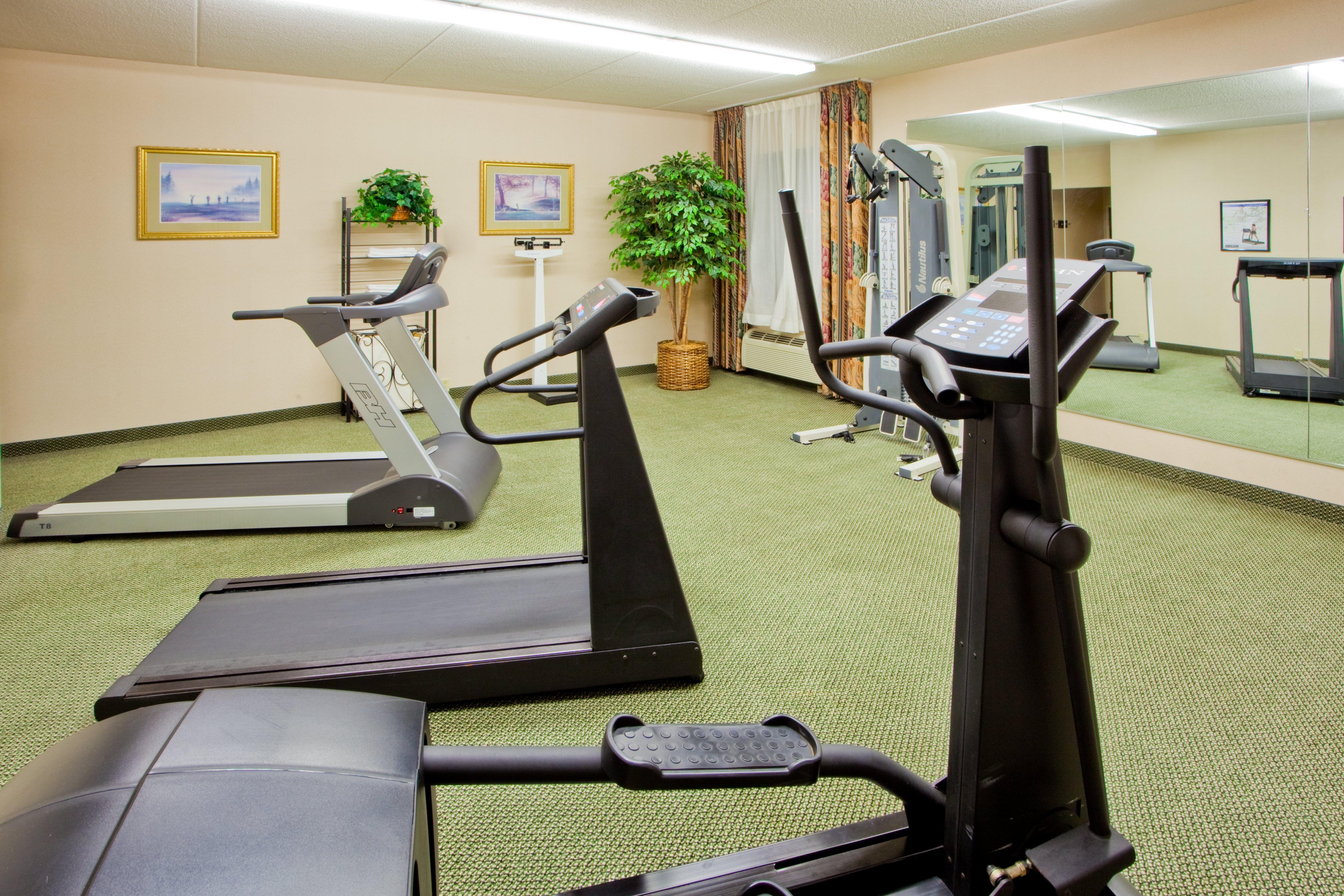 Holiday Inn Express Hanover By Ihg Esterno foto