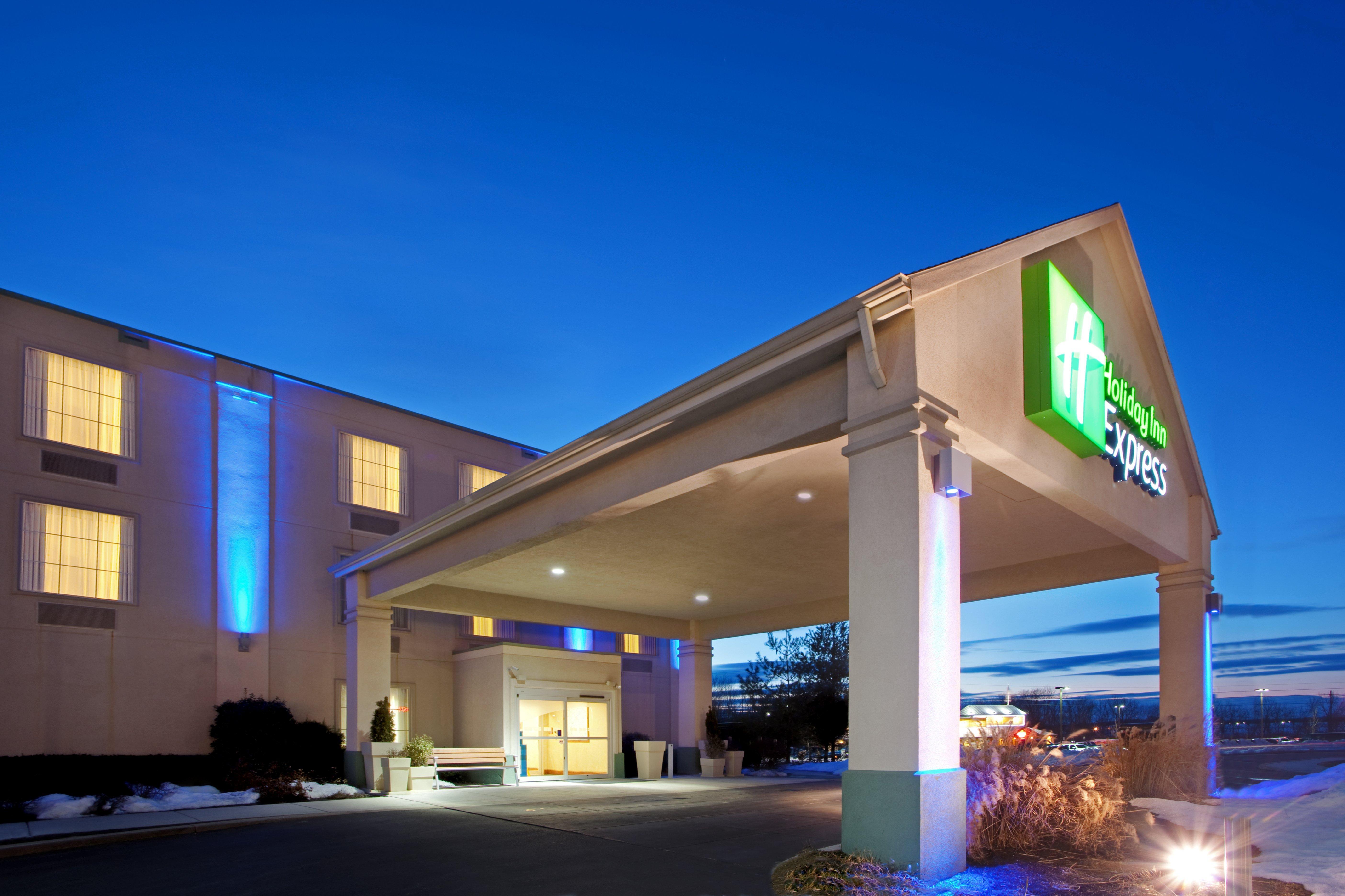 Holiday Inn Express Hanover By Ihg Esterno foto