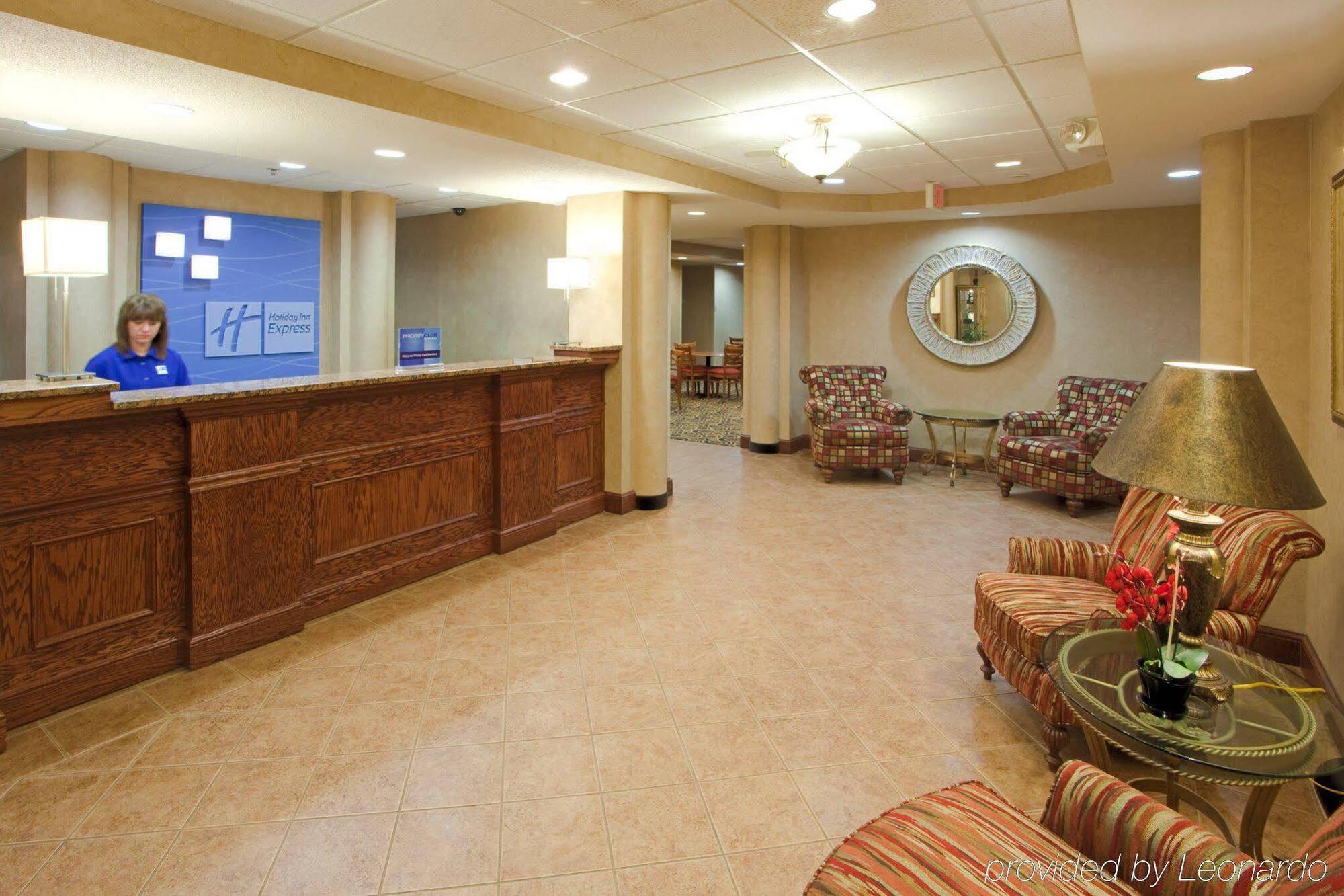 Holiday Inn Express Hanover By Ihg Esterno foto
